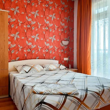 Гостевой дом House Rezvaya With For Rent 3*