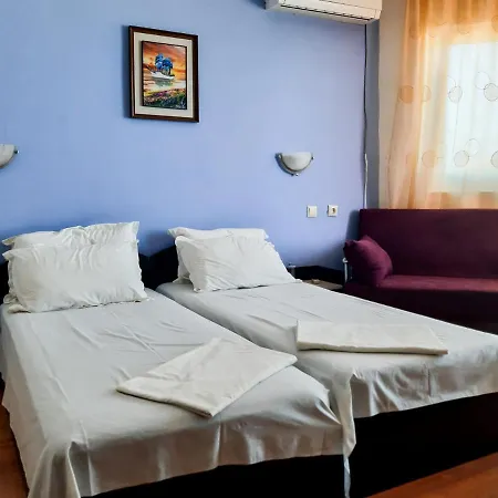 House Rezvaya With For Rent 3* Резово