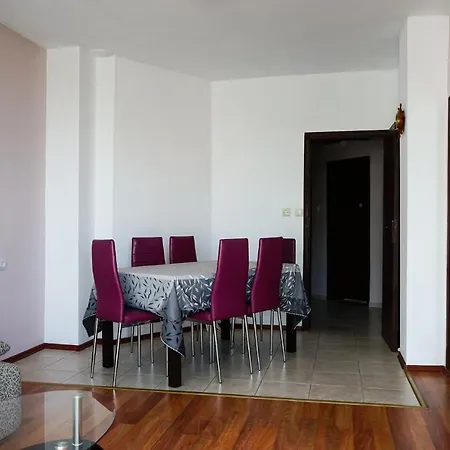 Гостевой дом House Rezvaya With For Rent 3*