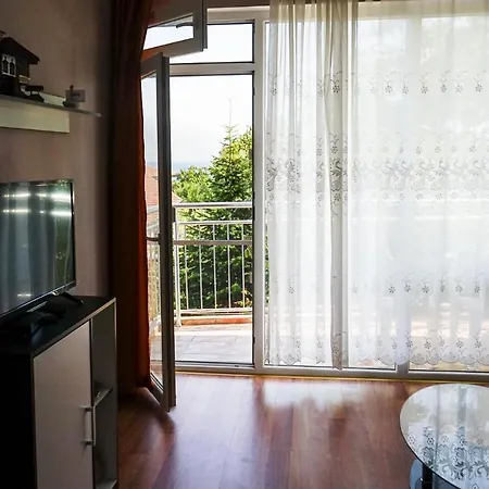 House Rezvaya With For Rent 3* Резово